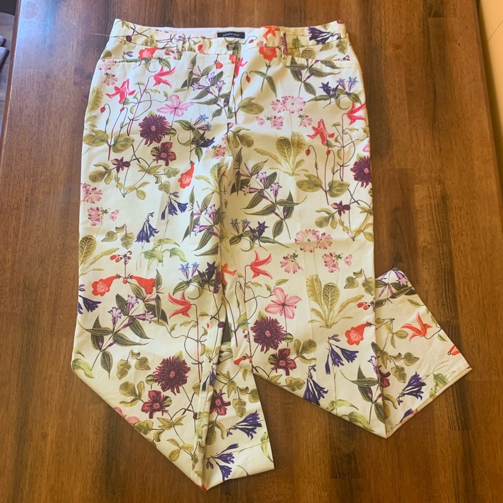 Lands’ End pants women’s 14 Floral light beige background mid-rise strai…